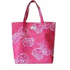 Lily Pulitzer x Estée Lauder tote bag